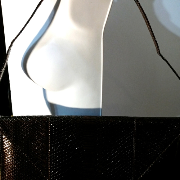 Bella collection brown snake skin clutch/ shoulder - Picture 5 of 6